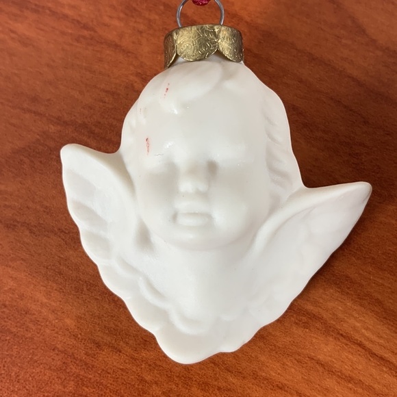 Vintage Porcelain Angels Christmas Holiday Tree Ornaments - set of 5 - Picture 10 of 11